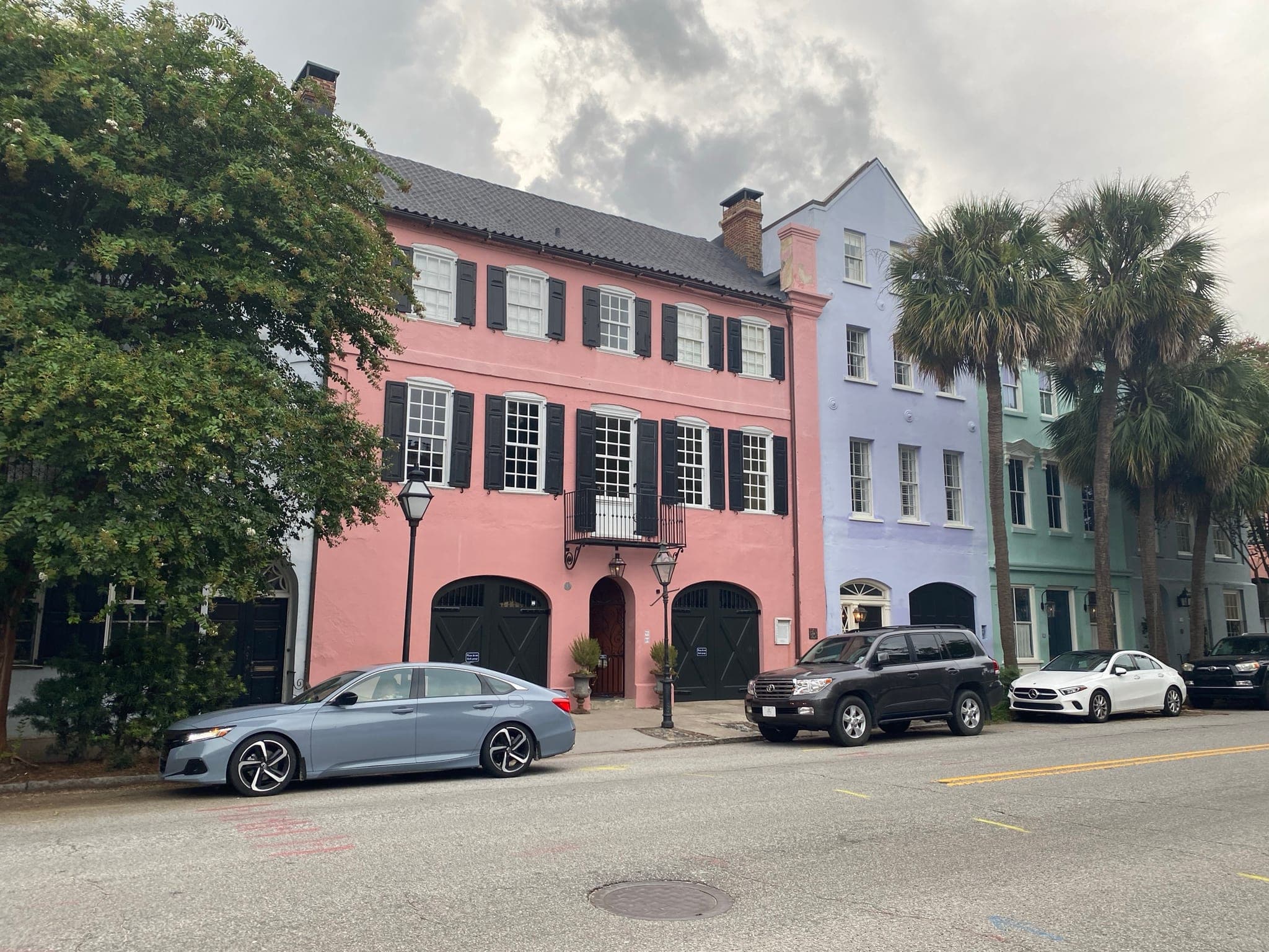 Panoramic view of Rainbow Row in Charleston, SC